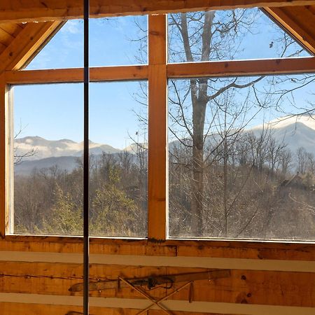 Little Bear Lookout Villa Gatlinburg Exterior photo