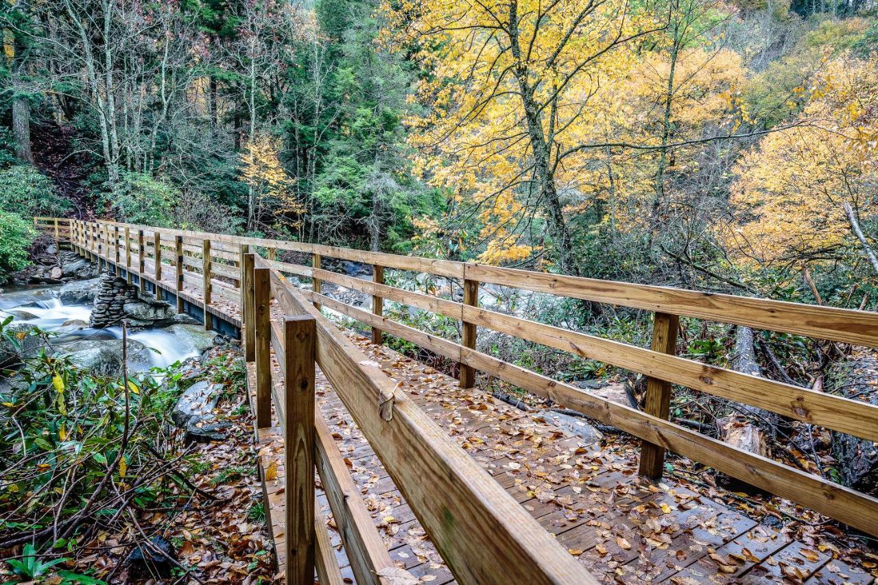 Little Bear Lookout Villa Gatlinburg Exterior photo