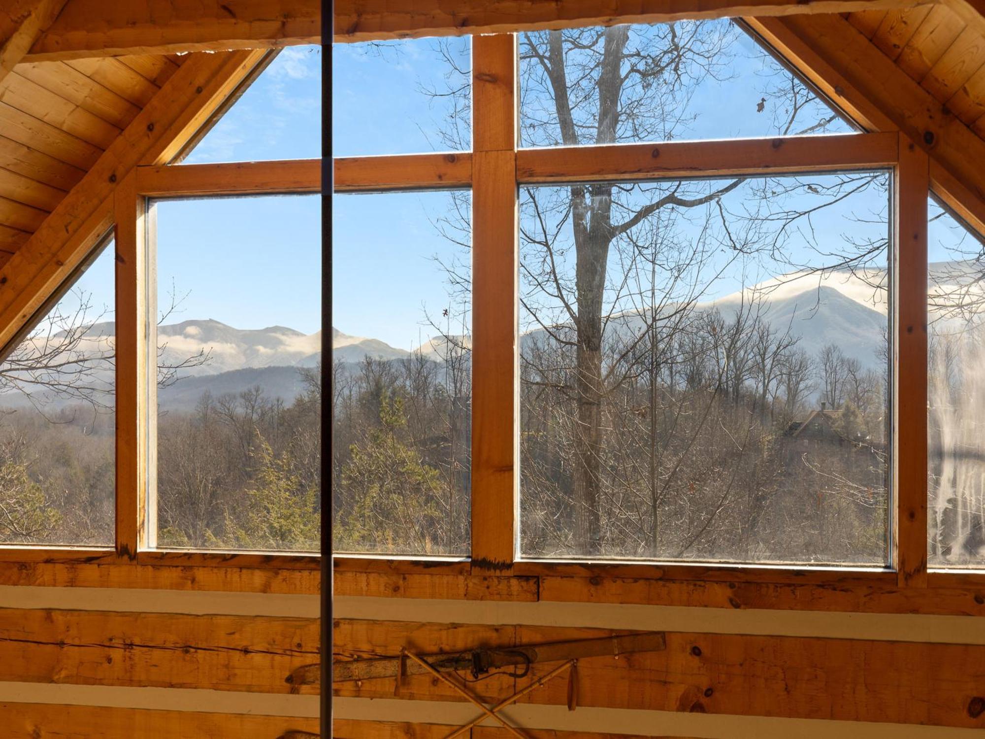 Little Bear Lookout Villa Gatlinburg Exterior photo