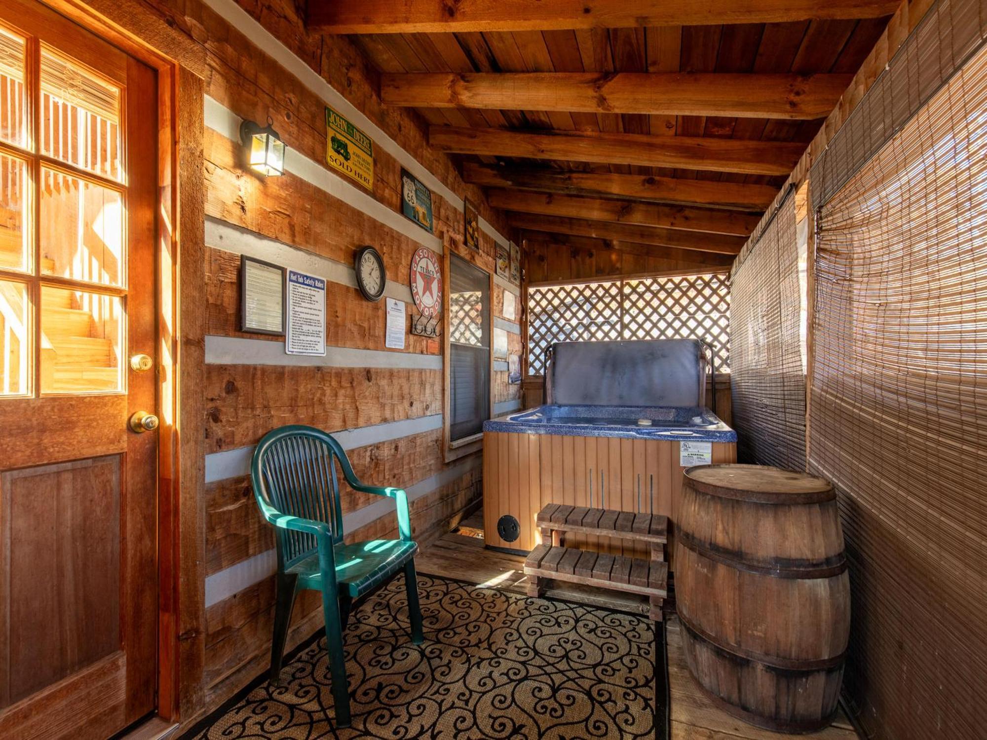 Little Bear Lookout Villa Gatlinburg Exterior photo